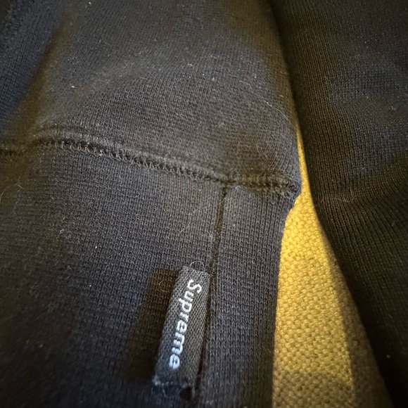 1002 EUC RARE (authentic) SUPREME BOX LOGO HOODIE - Picture 4 of 5